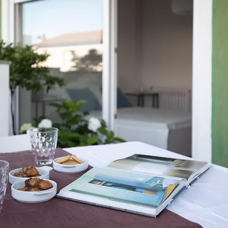 Sea La Vie * بولا